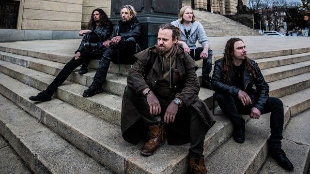 Jubiläum wird für Sonata Arctica zum Charterfolg
