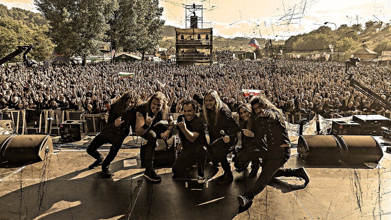 Almanac, Bandfoto 1