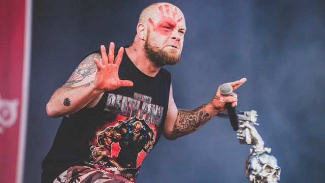 Five Finger Death Punch: Neues Video zu 