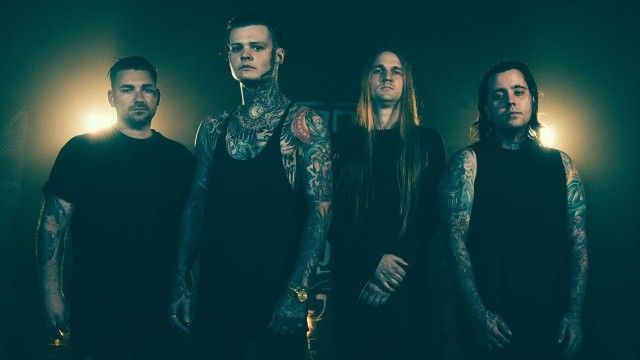 Lorna Shore werfen Sänger raus