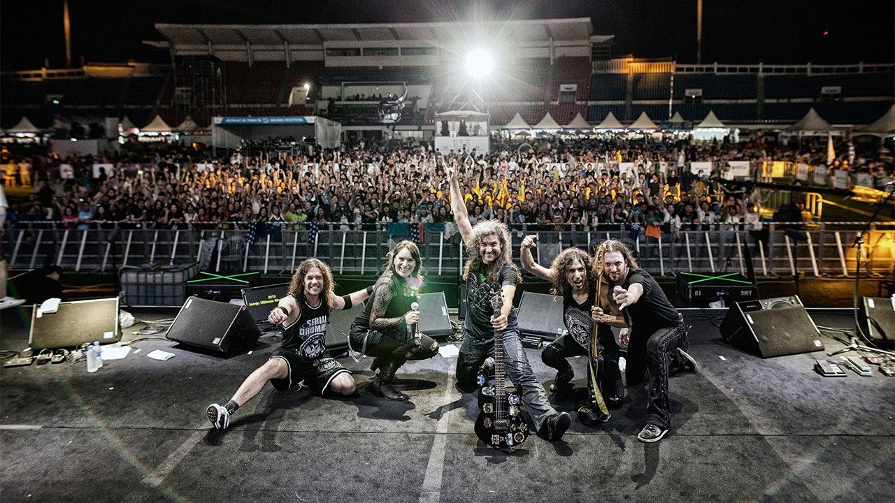 Almanac, Bandfoto 2