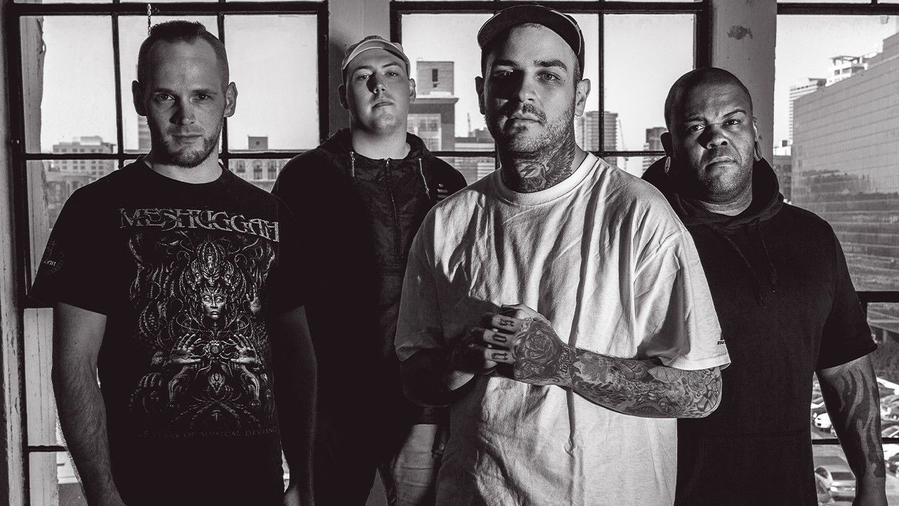 Emmure ziehen mit neuer Single über die Szene her