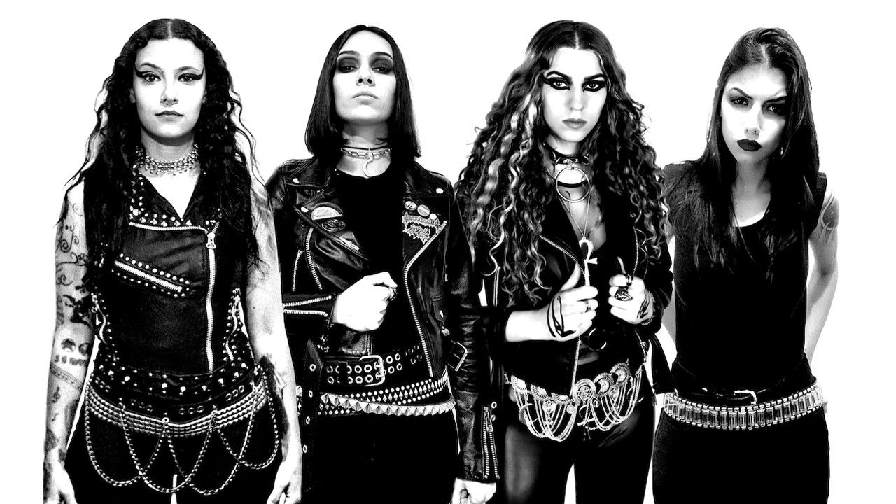 Ex-Nervosa-Ladys landen mit Crypta bei Napalm Records