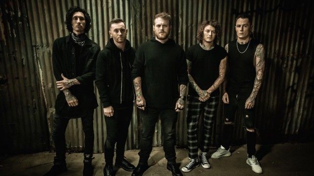 Asking Alexandria releasen Akustikversion von „A