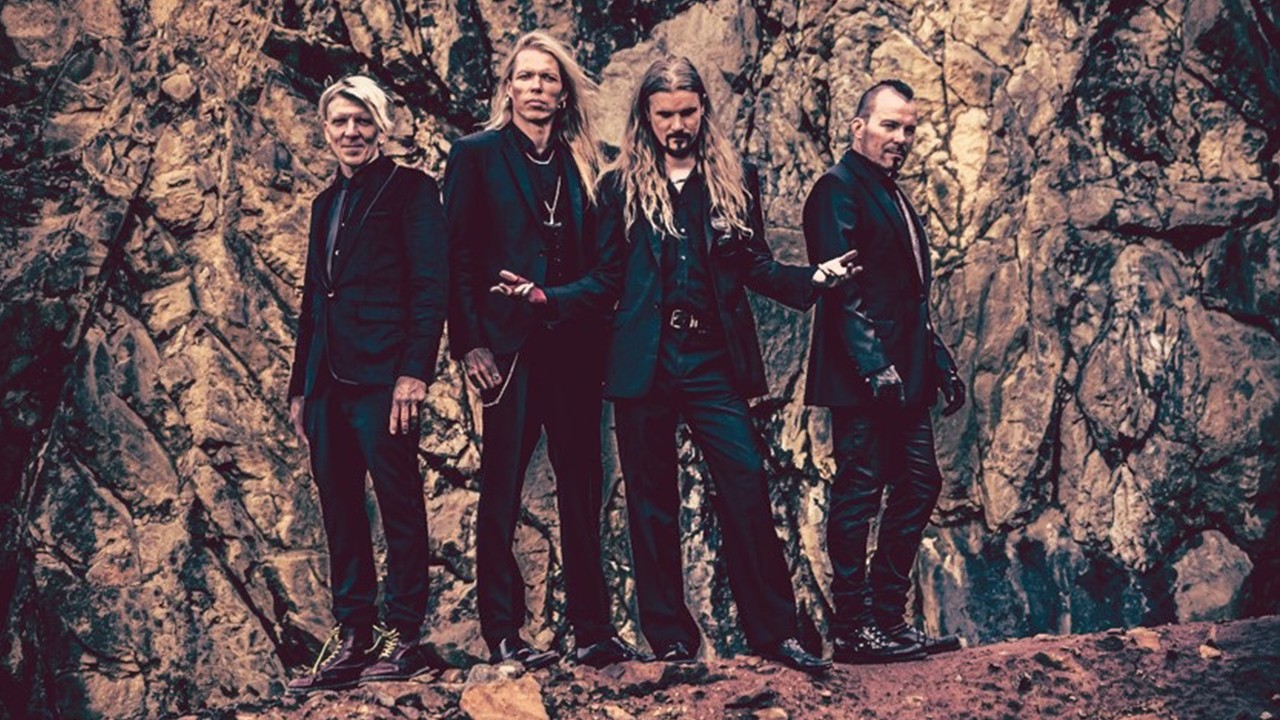 Apocalyptica und Lzzy Hale mit neuer Single