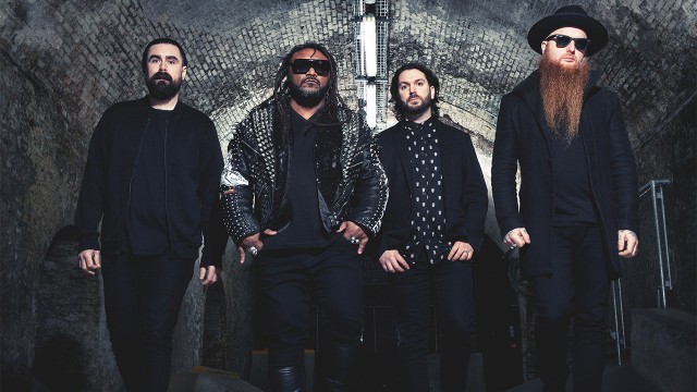 Skindred re-releasen „Roots Rock Riot“ im Febr
