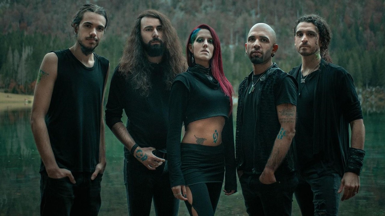 Temperance überraschen mit neuer Akustikversion