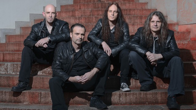 „Merry XMas Everybody“ von Blind Guardian