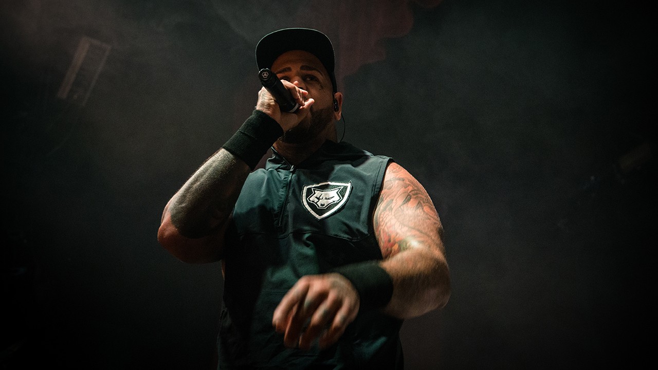Bad Wolves kicken Frontmann Tommy Vext