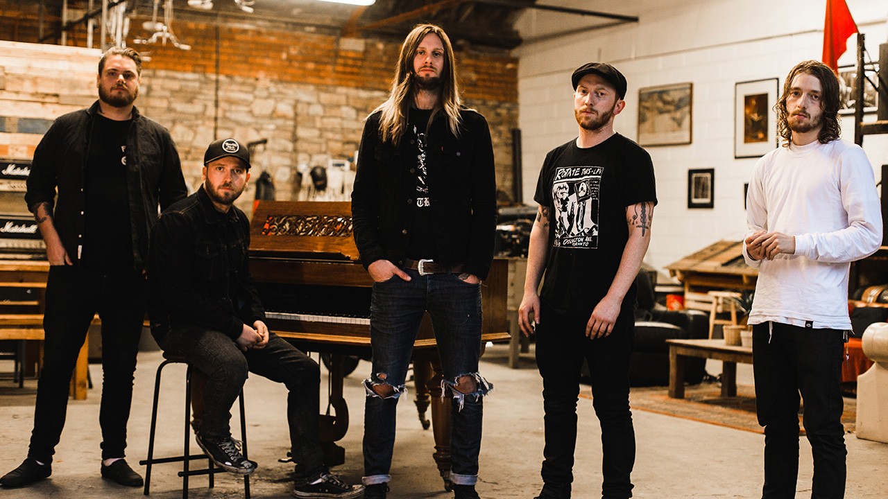 While She Sleeps: Neue Single und psychedelischer Clip